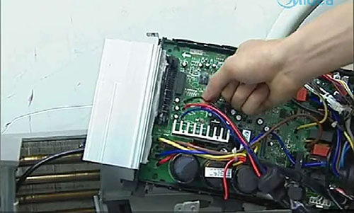 华宁美的空调电话是多少